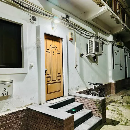 Joy Paul Chinezu 3 Apartment *