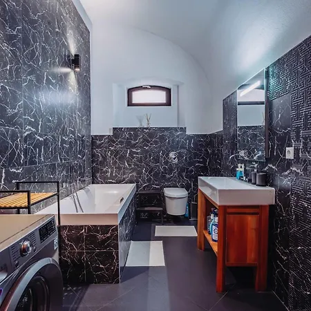 Διαμέρισμα Joy Paul Chinezu 3