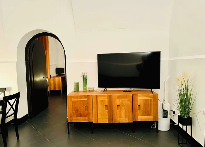 Apartment Joy Paul Chinezu 3